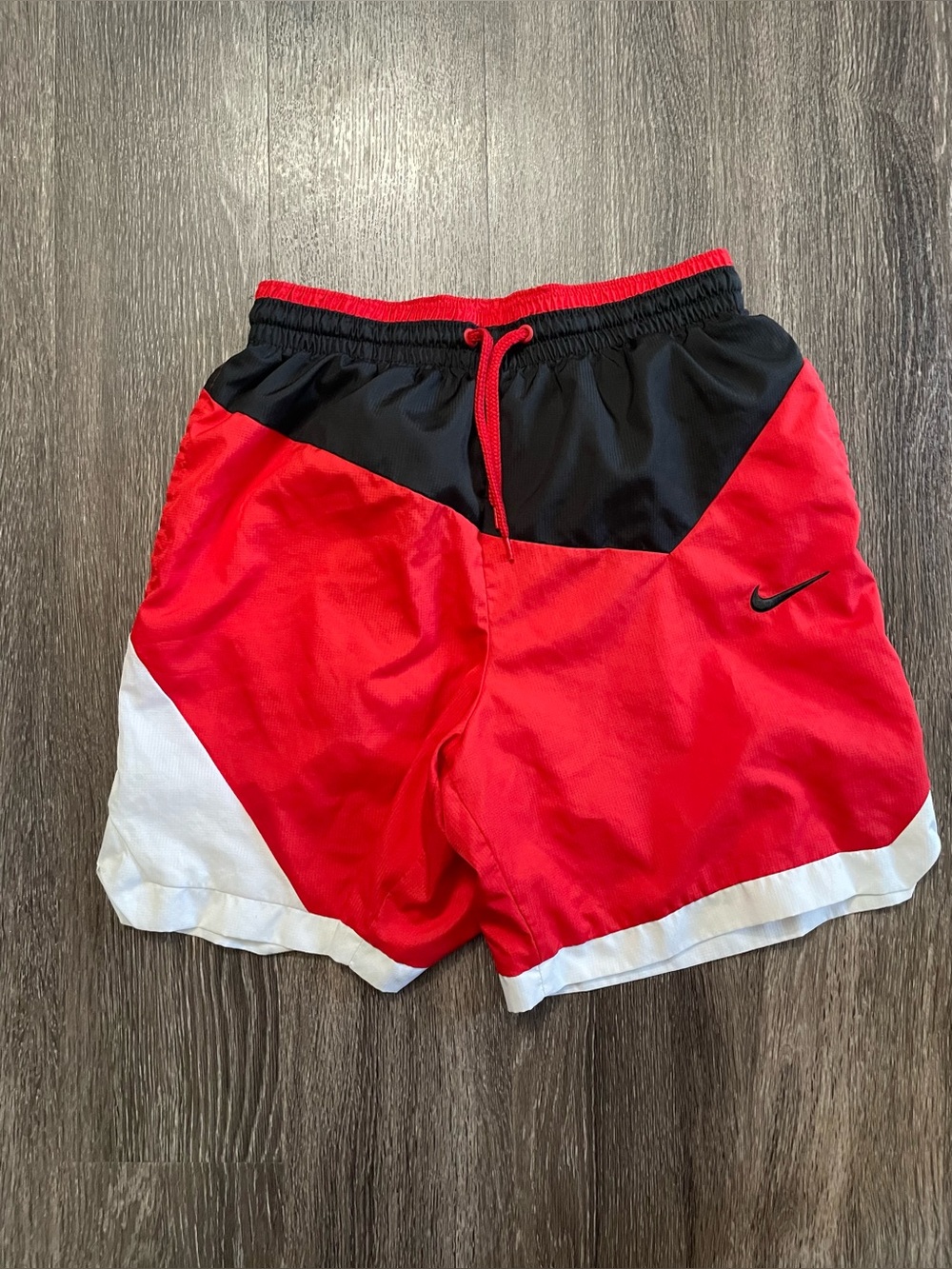 Nike DNA 8” Woven Basketball Shorts